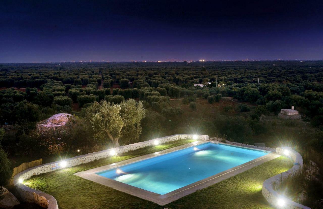 ホテル Trullo Vista オストゥーニ エクステリア 写真